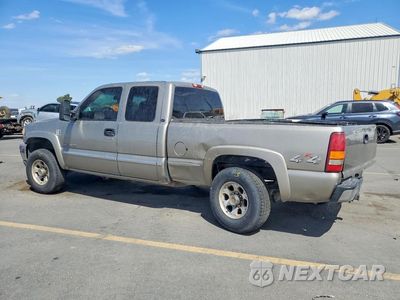 Drugie zdjęcie samochodu z przodu: 2002 GMC NEW SIERRA K2500 VIN:1GTGK29U32Z274110 - miniatura
