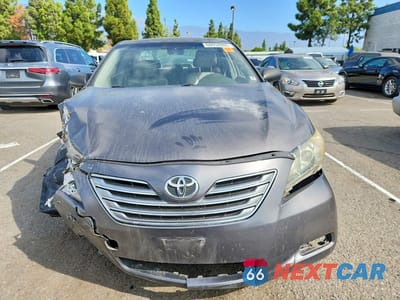 Piąte zdjęcie samochodu w środku: 2009 TOYOTA CAMRY HYBRID VIN:JTNBB46KX93050379 - miniatura