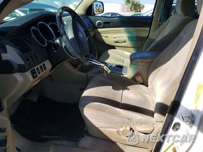 Zdjęcie 7 z 12 samochodu: 2009 TOYOTA TACOMA V6 VIN:5TELU42N99Z612924 - miniatura