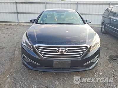 Piąte zdjęcie samochodu w środku: 2015 HYUNDAI SONATA SE VIN:5NPE24AF9FH227824 - miniatura
