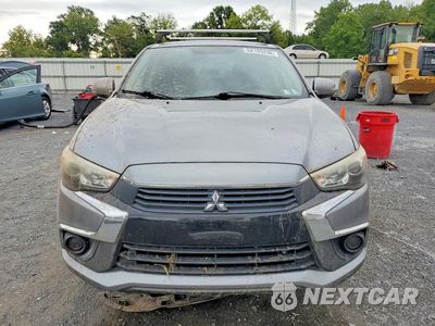 Piąte zdjęcie samochodu w środku: 2017 MITSUBISHI OUTLANDER SPORT ES VIN:JA4AP3AU3HZ011658 - miniatura