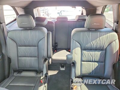 Zdjęcie 10 z 13 samochodu: 2025 BUICK ENCLAVE AVENIR VIN:5GAEVCRS4SJ294448 - miniatura