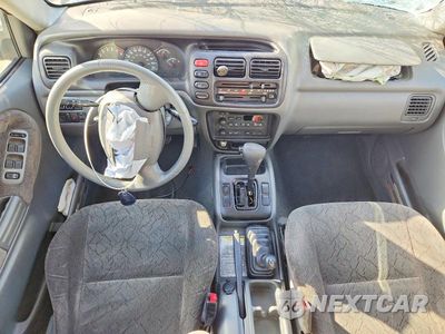 Zdjęcie 8 z 13 samochodu: 2002 CHEVROLET TRACKER 2D 4X2 VIN:2CNBJ734126907858 - miniatura