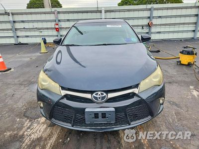 Piąte zdjęcie samochodu w środku: 2015 TOYOTA CAMRY SE VIN:4T1BF1FK8FU955728 - miniatura