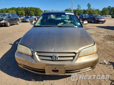 Piąte zdjęcie samochodu w środku: 2002 HONDA ACCORD LX VIN:1HGCG56472A060582 - miniatura