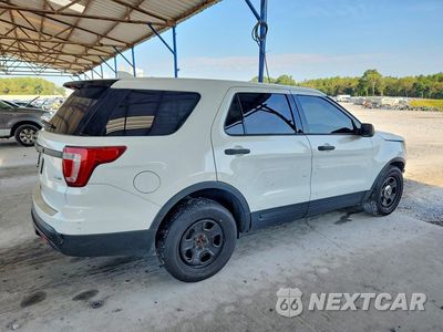 Trzecie zdjęcie samochodu z tyłu: 2016 FORD EXPLORER POLICE INTERCEPTOR VIN:1FM5K8AR0GGA37333 - miniatura