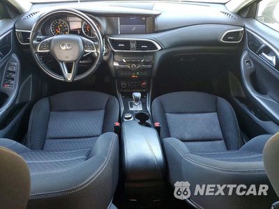 Zdjęcie 8 z 12 samochodu: 2018 INFINITI QX30 BASE VIN:SJKCH5CP8JA048589 - miniatura