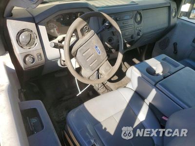Zdjęcie 8 z 13 samochodu: 2011 FORD F350 SUPER DUTY VIN:1FT8X3B64BEC42393 - miniatura
