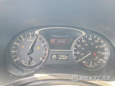 Zdjęcie 9 z 13 samochodu: 2014 NISSAN PATHFINDER SL VIN:5N1AR2MN2EC628591 - miniatura