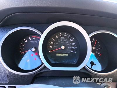 Zdjęcie 9 z 12 samochodu: 2006 TOYOTA 4RUNNER SR5 VIN:JTEZU14R360076648 - miniatura
