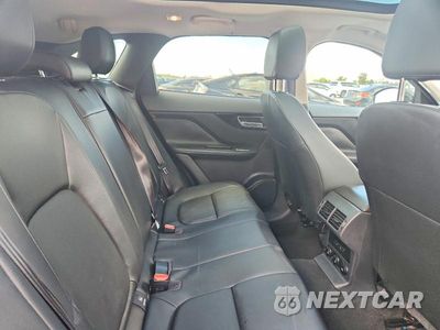 Zdjęcie 11 z 14 samochodu: 2017 JAGUAR F-PACE PREMIUM VIN:SADCJ2BVXHA064295 - miniatura