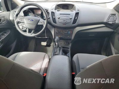 Zdjęcie 8 z 13 samochodu: 2018 FORD ESCAPE S VIN:1FMCU0F70JUB69690 - miniatura