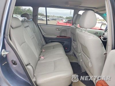 Zdjęcie 11 z 13 samochodu: 2005 TOYOTA HIGHLANDER LIMITED VIN:JTEEP21A750088813 - miniatura