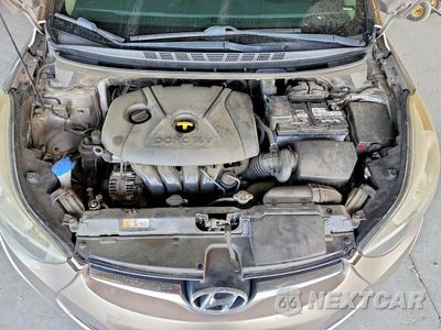 Zdjęcie 11 z 13 samochodu: 2016 HYUNDAI ELANTRA LIMITED VIN:5NPDH4AE2GH796453 - miniatura