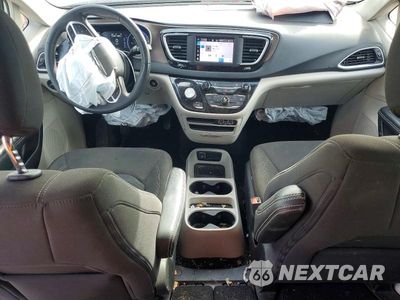 Zdjęcie 8 z 13 samochodu: 2022 CHRYSLER VOYAGER LX VIN:2C4RC1CG2NR157944 - miniatura