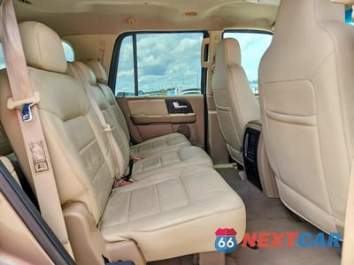 Zdjęcie 11 z 13 samochodu: 2003 FORD EXPEDITION XLT VIN:1FMRU15W23LA96890 - miniatura