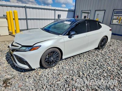 2022 TOYOTA CAMRY XSE 4T1K61BK8NU063631 - główne zdjęcie licytacji z USA - miniatura