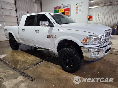 Czwarte zdjęcie samochodu z boku: 2018 RAM 2500 LARAMIE VIN:3C6UR5NL1JG108123 - miniatura