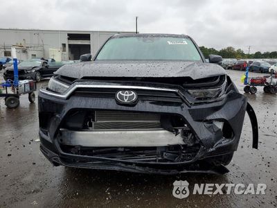 Piąte zdjęcie samochodu w środku: 2026 TOYOTA GRAND HIGHLANDER HYBRID XLE VIN:5TDACAB5XTS070570 - miniatura