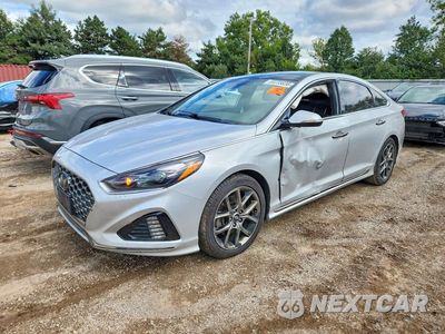 2019 HYUNDAI SONATA LIMITED TURBO 5NPE34AB7KH802782 - główne zdjęcie licytacji z USA - miniatura