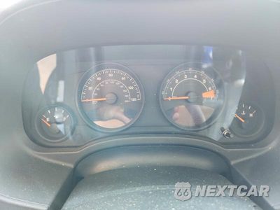 Zdjęcie 9 z 12 samochodu: 2014 JEEP PATRIOT SPORT VIN:1C4NJPBA2ED676547 - miniatura