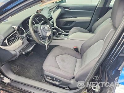 Zdjęcie 7 z 12 samochodu: 2022 TOYOTA CAMRY LE VIN:4T1C11AK0NU641922 - miniatura