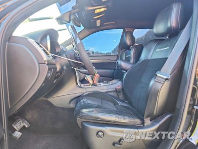 Zdjęcie 7 z 13 samochodu: 2018 JEEP GRAND CHEROKEE TRACKHAWK VIN:1C4RJFN96JC350232 - miniatura
