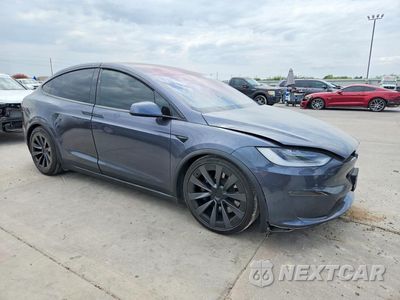 Czwarte zdjęcie samochodu z boku: 2023 TESLA MODEL X VIN:7SAXCBE60PF372421 - miniatura