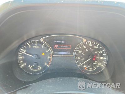 Zdjęcie 9 z 14 samochodu: 2016 NISSAN PATHFINDER PLATINUM VIN:5N1AR2MM5GC653818 - miniatura
