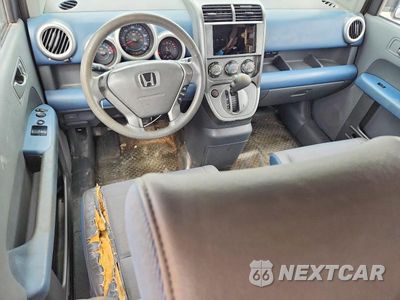 Zdjęcie 8 z 14 samochodu: 2004 HONDA ELEMENT EX VIN:5J6YH286X4L021081 - miniatura