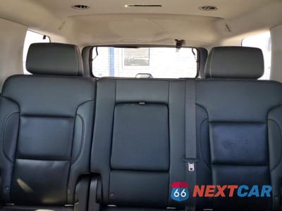 Zdjęcie 10 z 13 samochodu: 2020 GMC YUKON SLT VIN:1GKS2BKC4LR258273 - miniatura