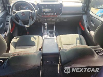 Zdjęcie 8 z 12 samochodu: 2025 NISSAN FRONTIER PRO-4X VIN:1N6ED1EK2SN638442 - miniatura