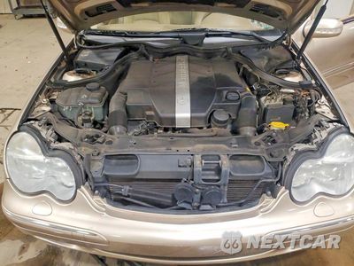 Zdjęcie 11 z 12 samochodu: 2002 MERCEDES-BENZ C 320 VIN:WDBRF64J52F198391 - miniatura