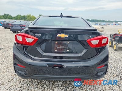 Zdjęcie 6 z 12 samochodu: 2017 CHEVROLET CRUZE LT VIN:1G1BE5SM9H7135268 - miniatura