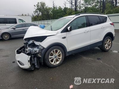2017 FORD ESCAPE SE 1FMCU9GD7HUD56010 - główne zdjęcie licytacji z USA - miniatura