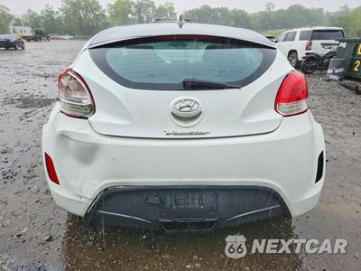 Zdjęcie 6 z 12 samochodu: 2013 HYUNDAI VELOSTER BASE VIN:KMHTC6AD3DU106218 - miniatura