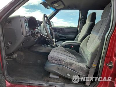 Zdjęcie 7 z 13 samochodu: 1998 GMC JIMMY VIN:1GKCS13W7W2552724 - miniatura