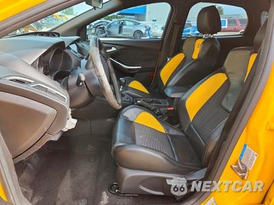 Zdjęcie 7 z 12 samochodu: 2016 FORD FOCUS ST VIN:1FADP3L92GL219565 - miniatura