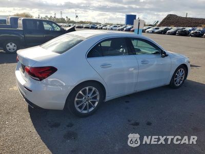 Trzecie zdjęcie samochodu z tyłu: 2020 MERCEDES-BENZ A 220 VIN:WDD3G4EB1LW040542 - miniatura