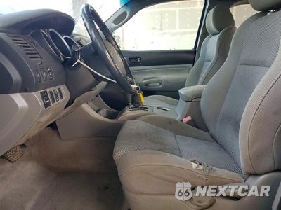 Zdjęcie 7 z 13 samochodu: 2005 TOYOTA TACOMA ACCESS CAB VIN:5TEUU42N15Z073763 - miniatura