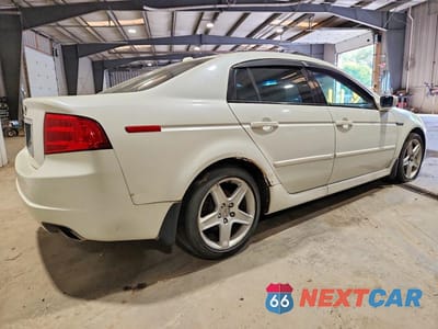 Trzecie zdjęcie samochodu z tyłu: 2004 ACURA TL VIN:19UUA66284A024851 - miniatura