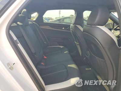 Zdjęcie 10 z 12 samochodu: 2025 KIA K5 GT LINE VIN:KNAG64J78S5319424 - miniatura