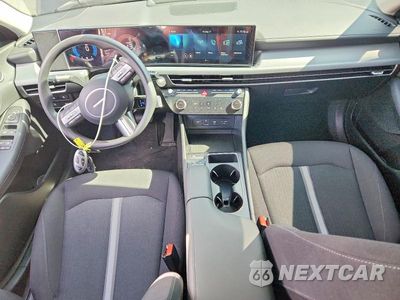 Zdjęcie 8 z 13 samochodu: 2026 HYUNDAI SONATA HYBRID BLUE VIN:KMHL24JJ2TA154452 - miniatura