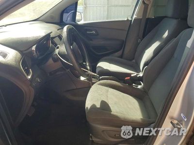 Zdjęcie 7 z 13 samochodu: 2019 CHEVROLET TRAX LS VIN:3GNCJKSB0KL262487 - miniatura