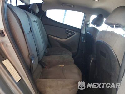 Zdjęcie 10 z 13 samochodu: 2013 HYUNDAI ELANTRA GLS VIN:5NPDH4AE3DH185844 - miniatura