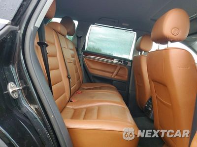 Zdjęcie 11 z 13 samochodu: 2006 VOLKSWAGEN TOUAREG TDI 5.0 VIN:WVGPT77L76D059879 - miniatura