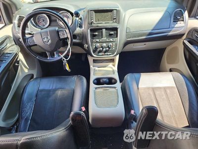 Zdjęcie 8 z 13 samochodu: 2019 DODGE GRAND CARAVAN SXT VIN:2C4RDGCG9KR514189 - miniatura