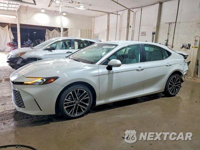 2026 TOYOTA CAMRY XLE 4T1DAACK8TU335212 - główne zdjęcie licytacji z USA - miniatura
