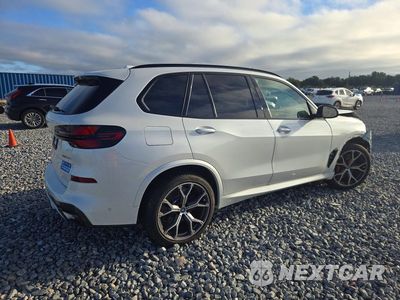 Trzecie zdjęcie samochodu z tyłu: 2025 BMW X5 XDRIVE50E VIN:5UX43EU09S9Z14003 - miniatura