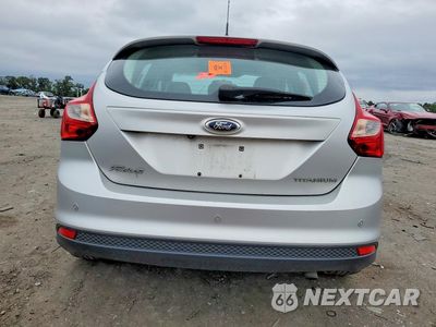 Zdjęcie 6 z 12 samochodu: 2013 FORD FOCUS TITANIUM VIN:1FADP3N20DL191681 - miniatura